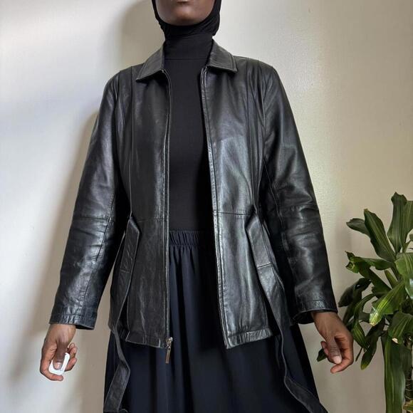 Vintage Black leather jacket with belt size L - Picture 3 of 8